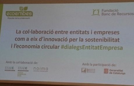 Proyección de ecoembes con lema la colaboración entre entidades i empresas como eje de innovación para la sostenibilidad